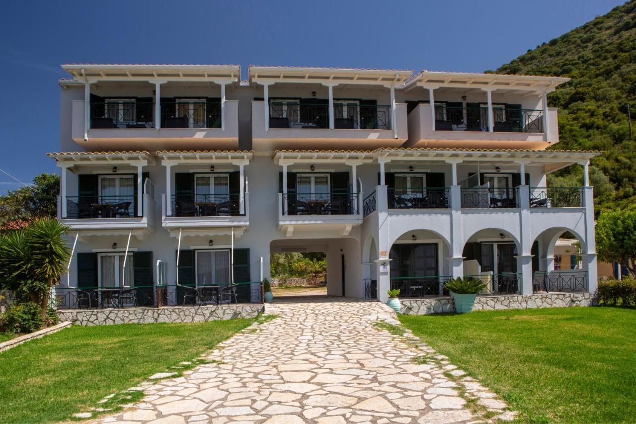 Captain Nick Aparthotel Mikros Gialos Ngoại thất bức ảnh