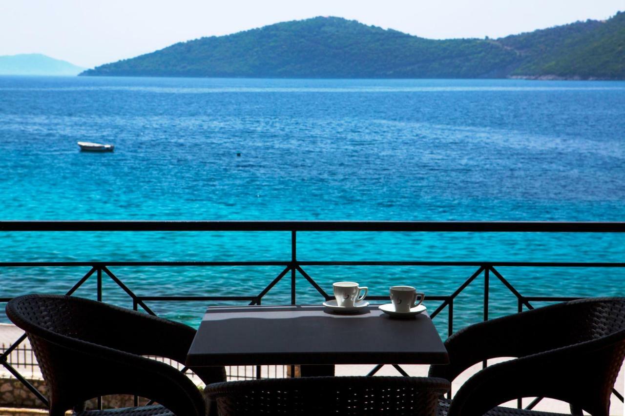 Captain Nick Aparthotel Mikros Gialos Ngoại thất bức ảnh