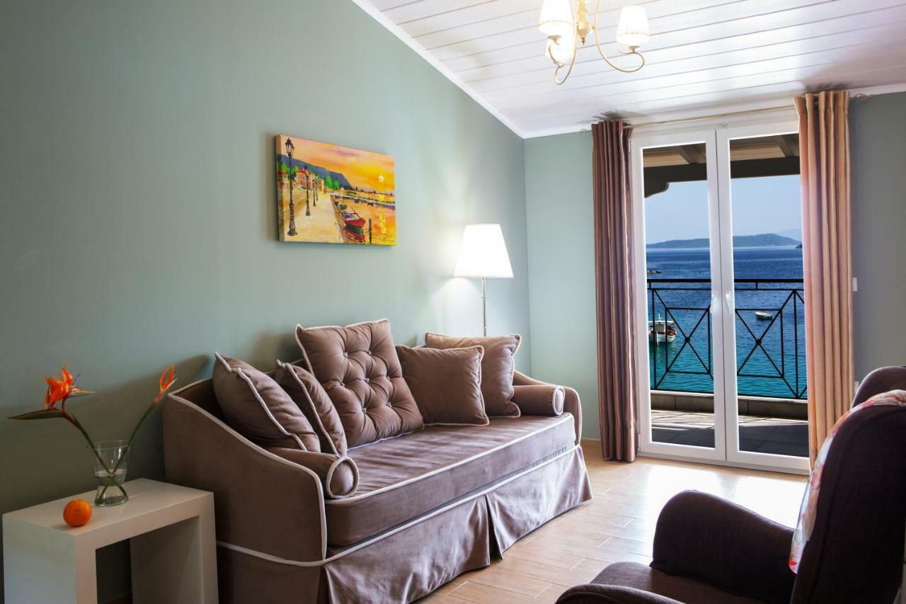 Captain Nick Aparthotel Mikros Gialos Ngoại thất bức ảnh